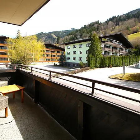 Kapruner Tal- 10-1 Bedroom Apartamento